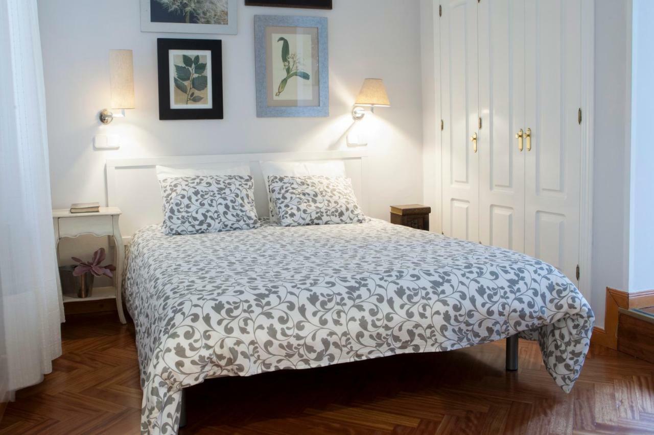 Elegante Piso Junto Al Museo Del Prado Lejlighed Madrid Eksteriør billede