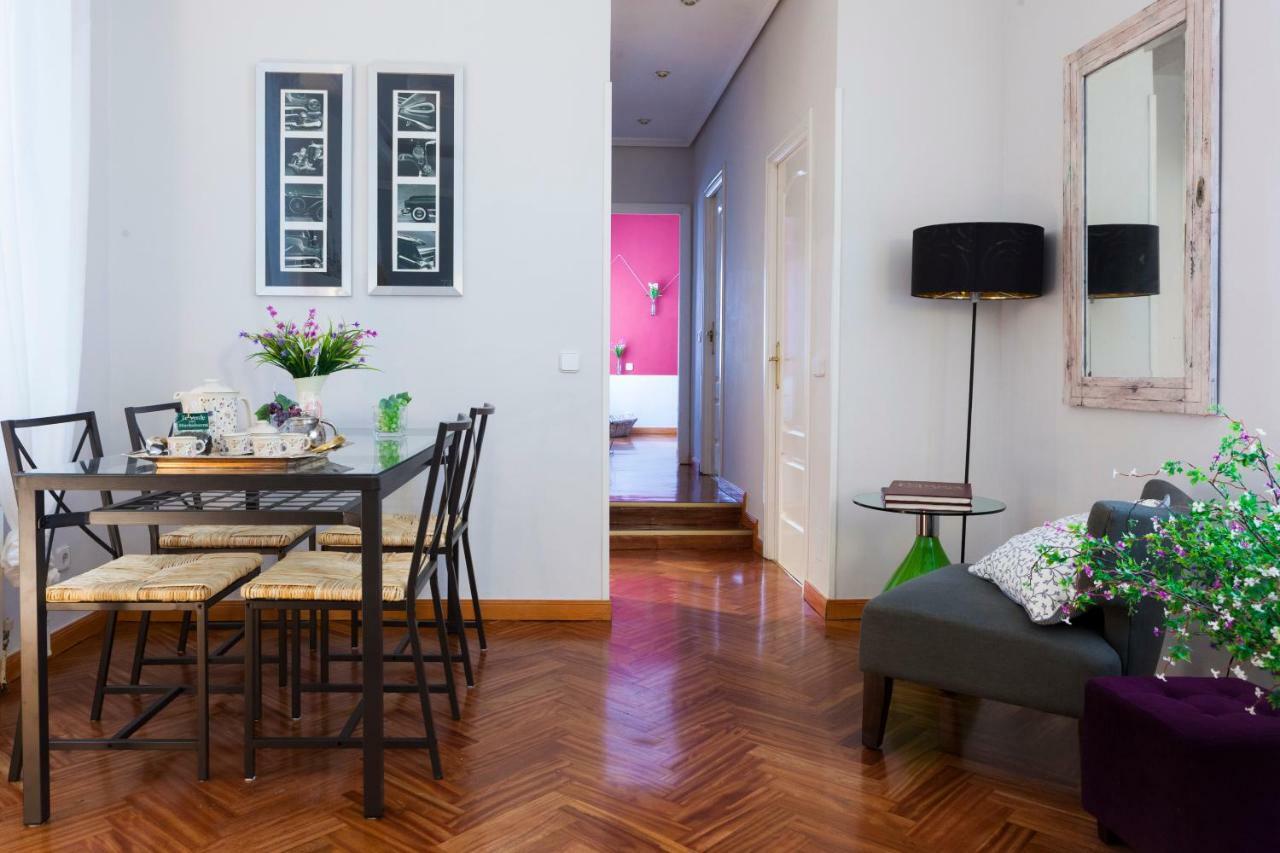 Elegante Piso Junto Al Museo Del Prado Lejlighed Madrid Eksteriør billede